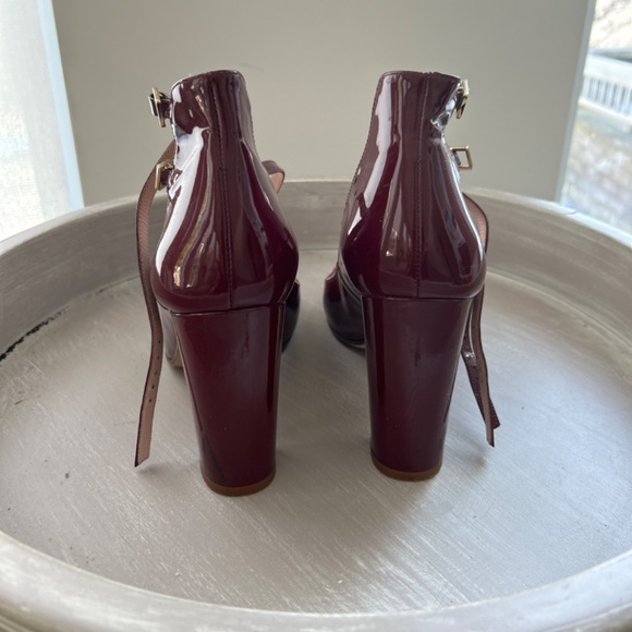 Ted heels - Picture 3 of 3